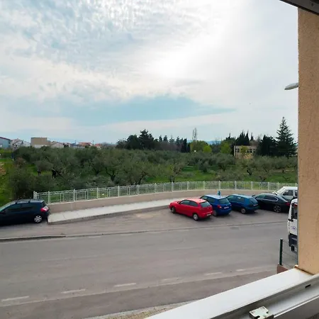 Apartman Ostrog * Kaštela