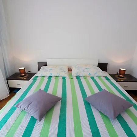 Lejlighed Apartman Ostrog *