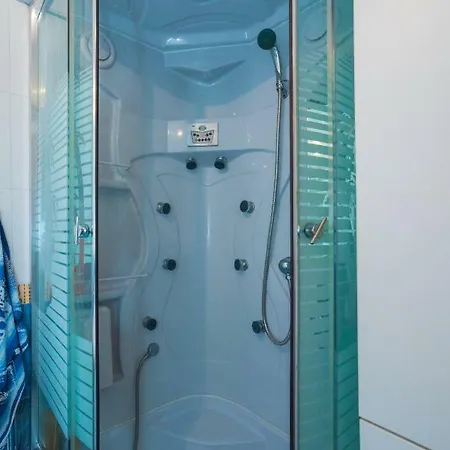 Apartman Ostrog * Kaštela