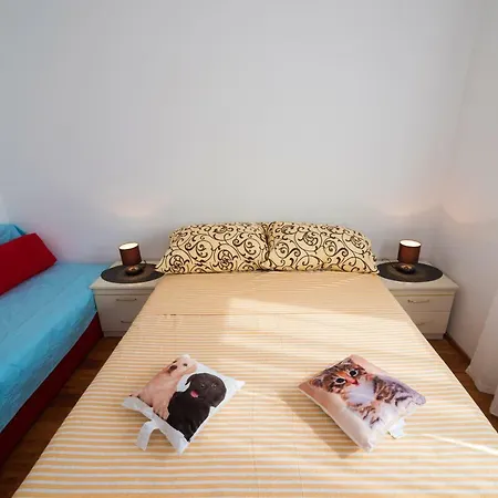 Apartman Ostrog Lejlighed